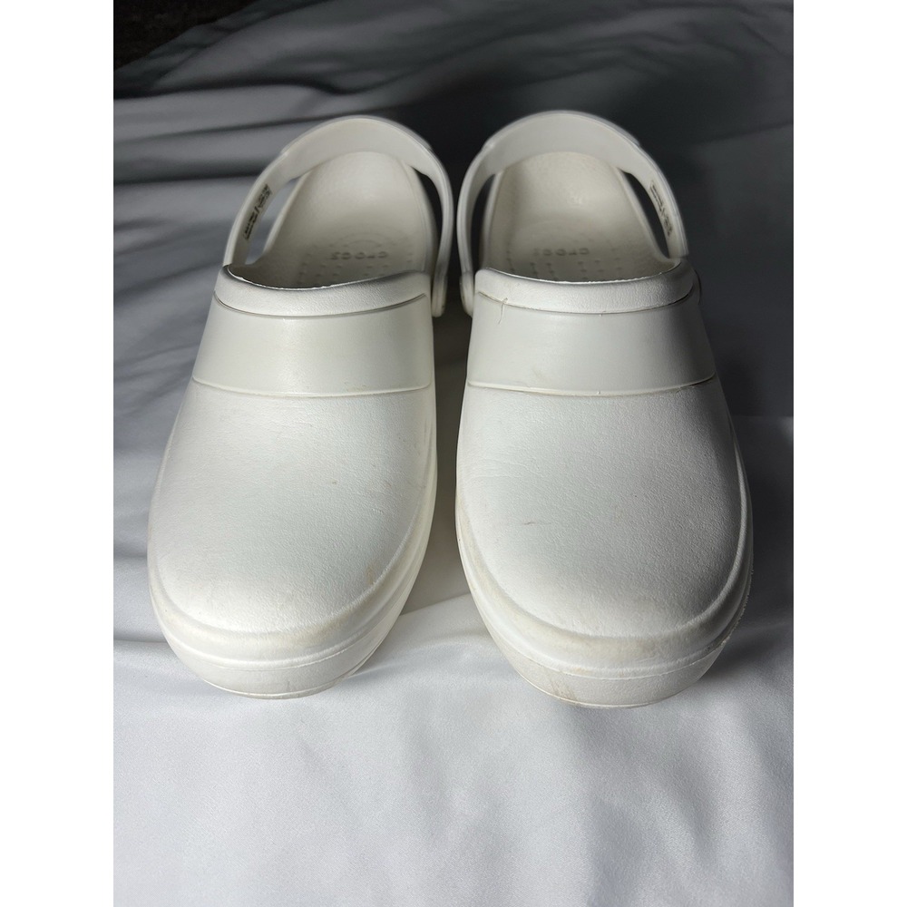 White Women's Slip-On Clog - Classic Comfortable Nursing Shoe Size Women's 8 EUC